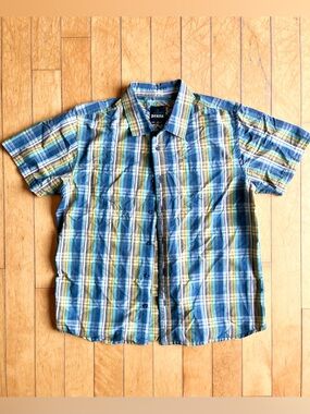 Prana Short‑Sleeve Multicolor Plaid Button‑Up Shirt – Size Large